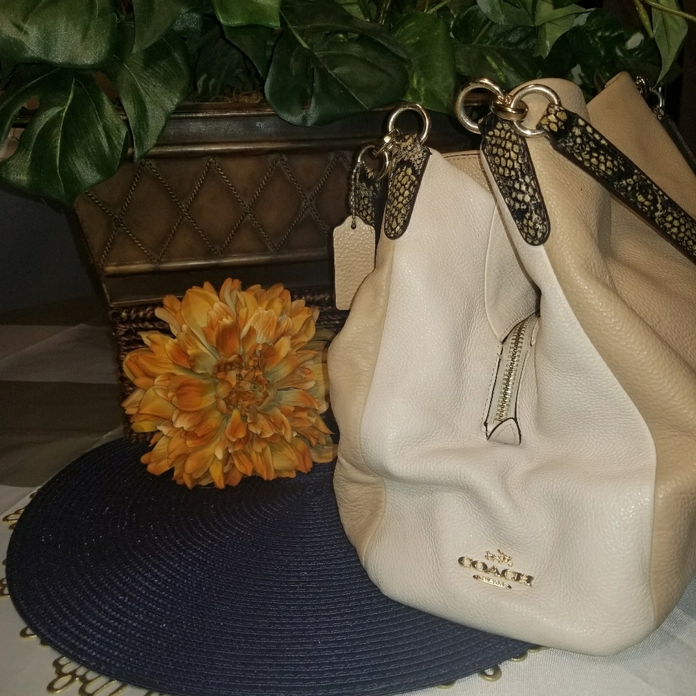 Coach handbag